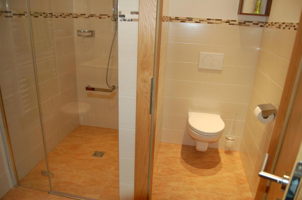 Appartement Pension Albert Zell am See Rum bild